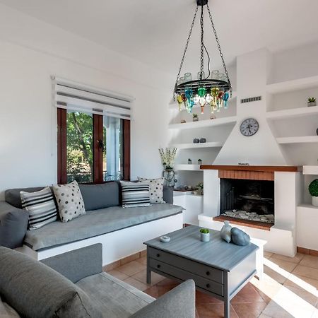 Apteramare Tradidtional House 'New Listing 2022' Ханя Екстериор снимка