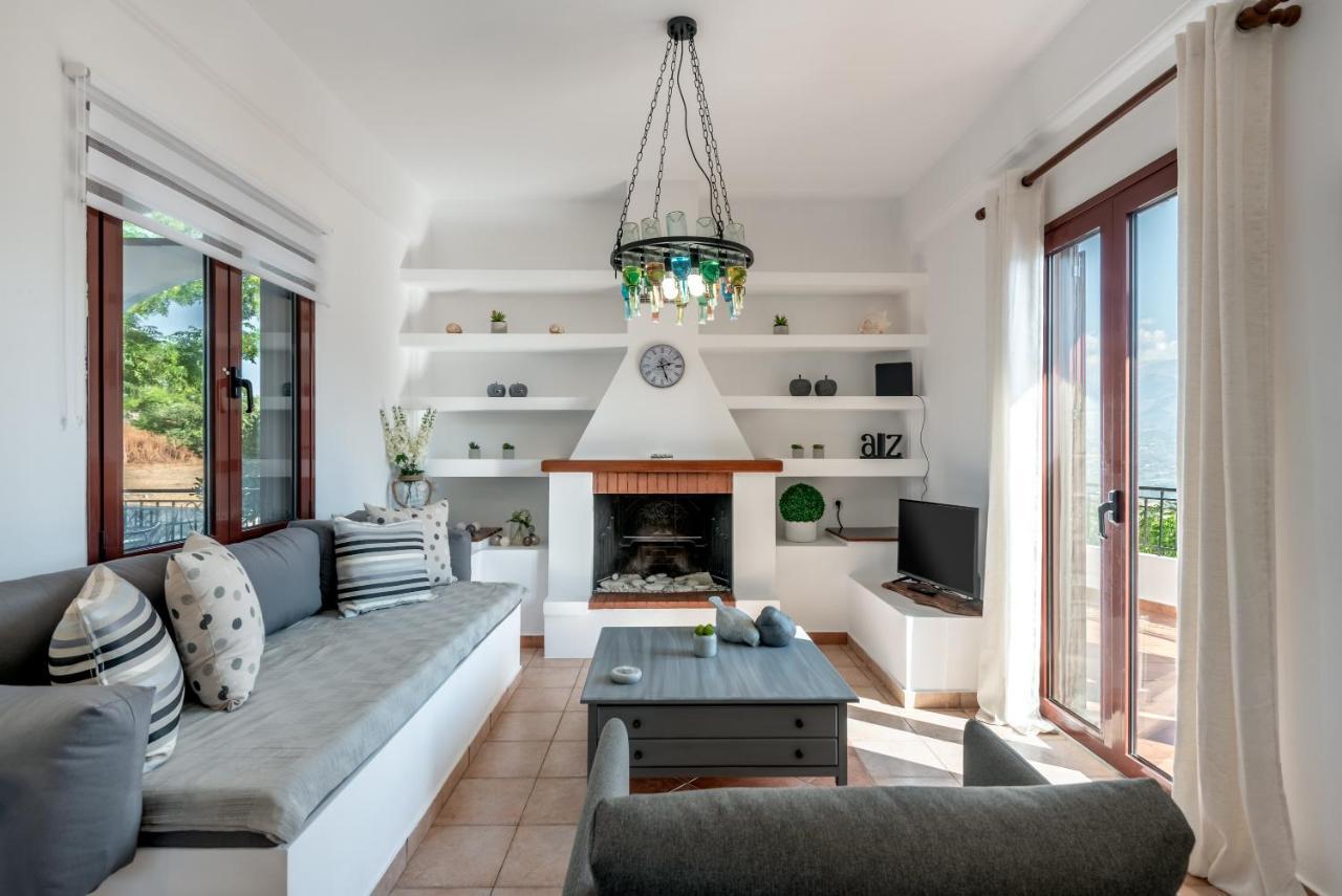 Apteramare Tradidtional House 'New Listing 2022' Ханя Екстериор снимка
