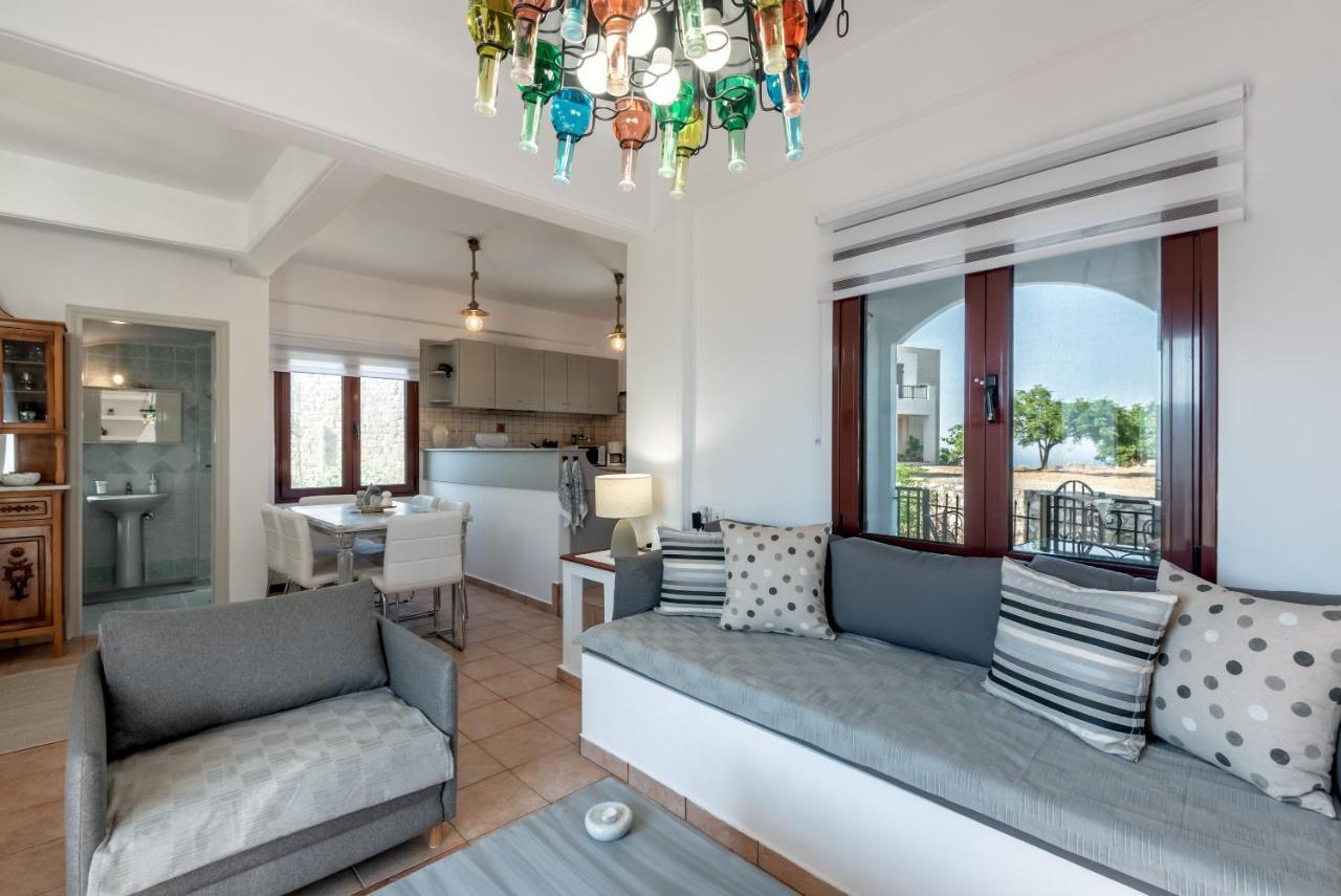 Apteramare Tradidtional House 'New Listing 2022' Ханя Екстериор снимка